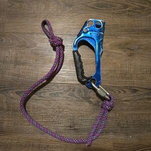VTG Petzl Handled Ascender Blue Right Handed Climbing Rope Tool France Caving